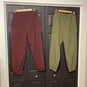 Banana Republic joggers (lot of 2), size medium